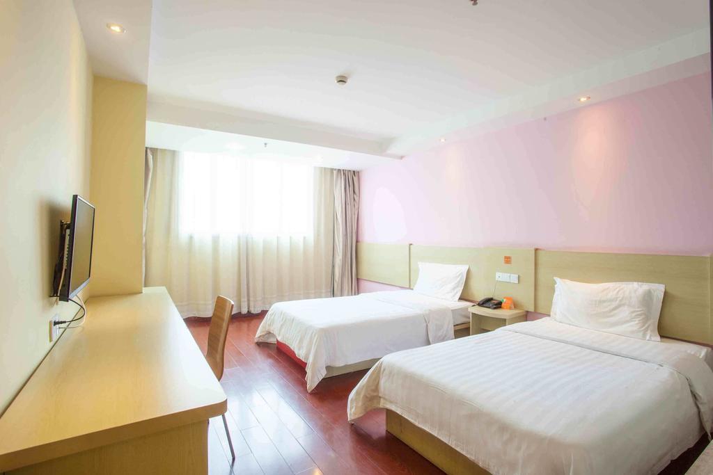 7Days Inn Huaihua West Bus Terminal Quarto foto